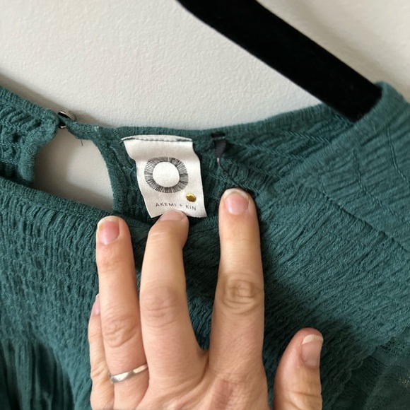 Anthropologie Akemi & Kim Smocked Swing Top in Green - Picture 4 of 9